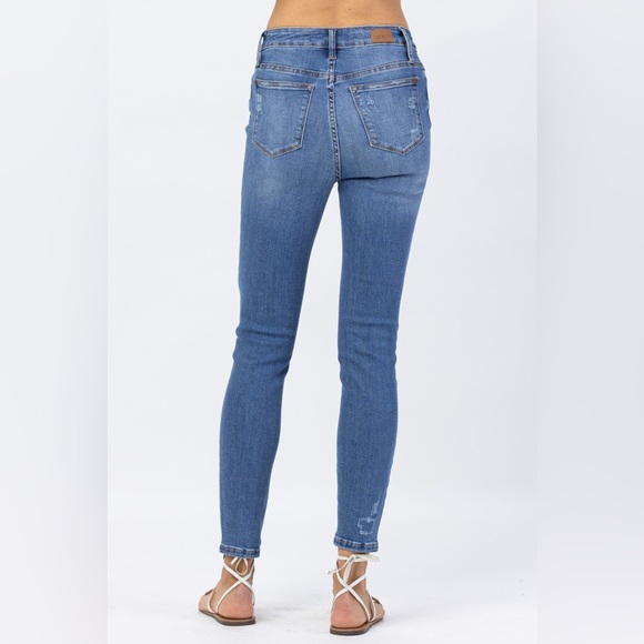 Judy Blue - lemon patch skinny jeans - Picture 2 of 5